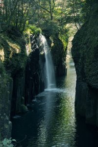 「推しの子」の舞台高千穂